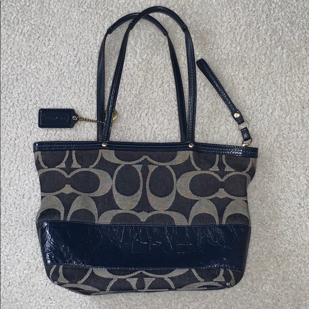 Coach Shoulder Bag